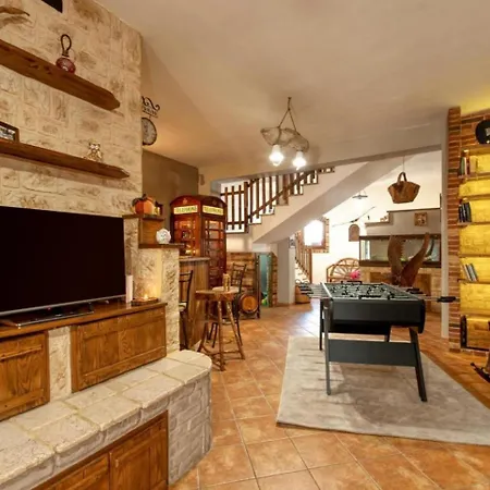 G&s Rustic House 圣潘克拉齐奥萨伦蒂诺