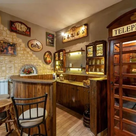 G&s Rustic House 度假居