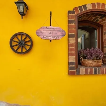 Semesterbostad G&s Rustic House