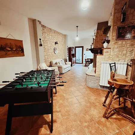G&s Rustic House Feriehus San Pancrazio Salentino