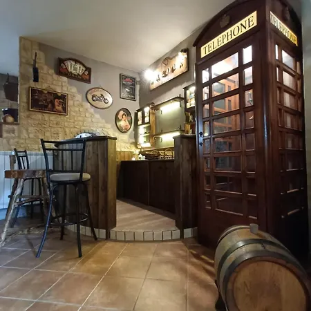 Holiday home G&s Rustic House